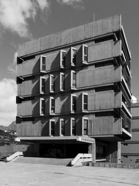 TRES60Blog's tweet image. Sede del Colegio Oficial de Arquitectos de Canarias, 1966–1971. Proyecto de Javier Díaz Llanos, Vicente Saavedra y Enrique Seco.

#arquitectura #arquitecturamoderna #COAGC #JavierDíazLlanos #VicenteSaavedra #EnriqueSeco