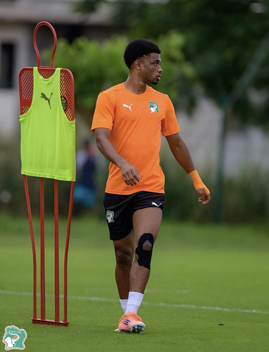 Utdtruthful's tweet image. 🚨 FIFA has informed clubs that they will be able to retain players selected for AFCON until December 15. #MUFC [@SkySports_Keith]