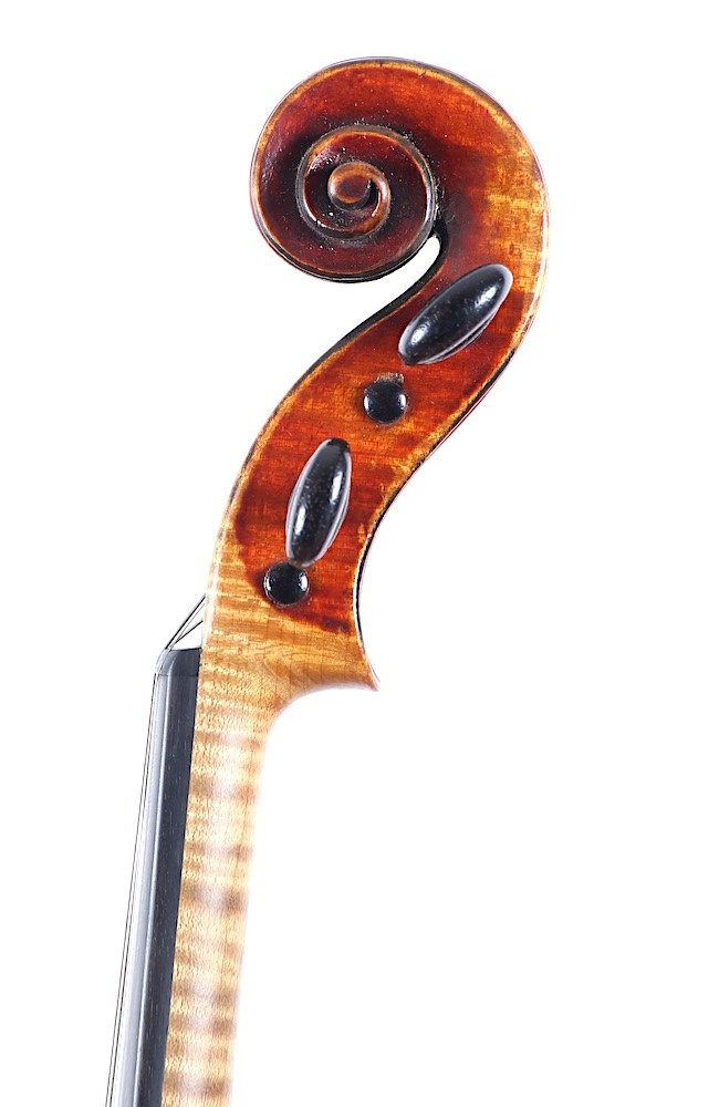We are pleased to offer this fine #violin crafted in 1850 by #violinmaker Charles Adolphe Maucotel for examination, trial and purchase. It possesses a powerful, rich voice that projects beautifully.

Learn more: benningviolins.com/fine-violin-ca…

Watch video: youtu.be/kq-TYg4vLIM?si…