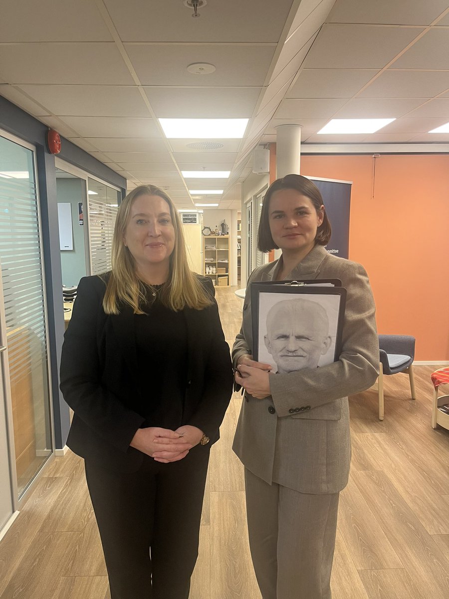 IrlAmbOslo's tweet photo. A really special moment to meet @Tsihanouskaya at the Norwegian Helsinki Committee &amp; to share that Ireland has committed funding in 2025 for the International Fund for Political Prisoners in Belarus

The Fund provides comprehensive support to former political prisoners &amp; families https://t.co/ZO9ocCwg3w