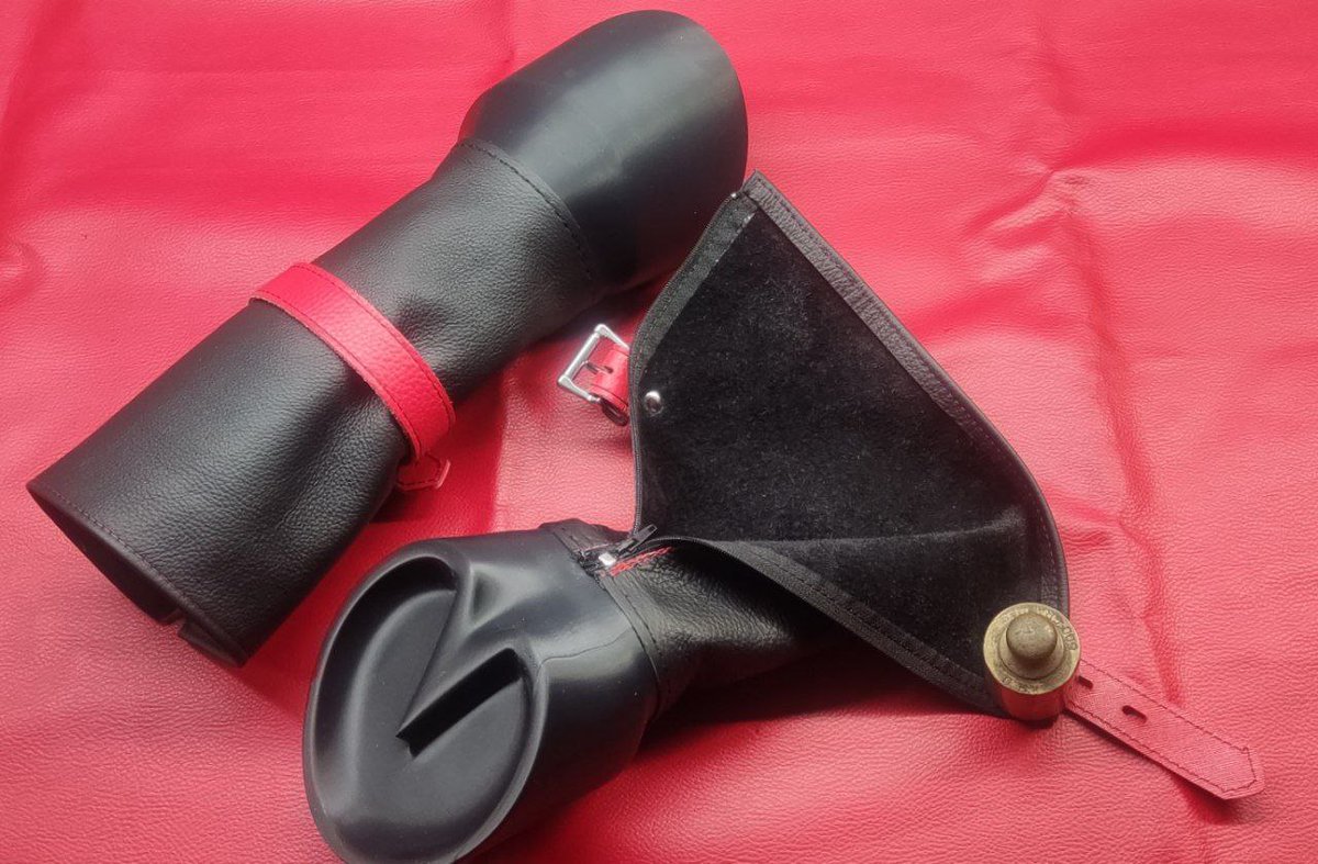 CraftsAndrew's tweet photo. Pony play hand hooves
Different colors Available
Available here : https://t.co/C5O2JpQElE
#ponyplay #ponyhooves #customleather https://t.co/48j635xBFJ