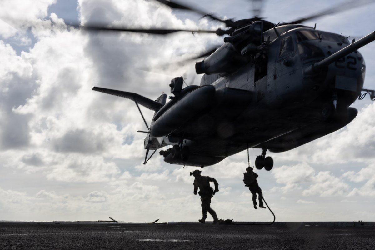 USMC's tweet image. #Marines with the @22nd_MEU take part in fast rope insertion training aboard the San Antonio-class amphibious transport dock USS San Antonio (LPD 17) while underway in the Caribbean Sea.

U.S. military forces are deployed to the Caribbean in support of the @Southcom,…