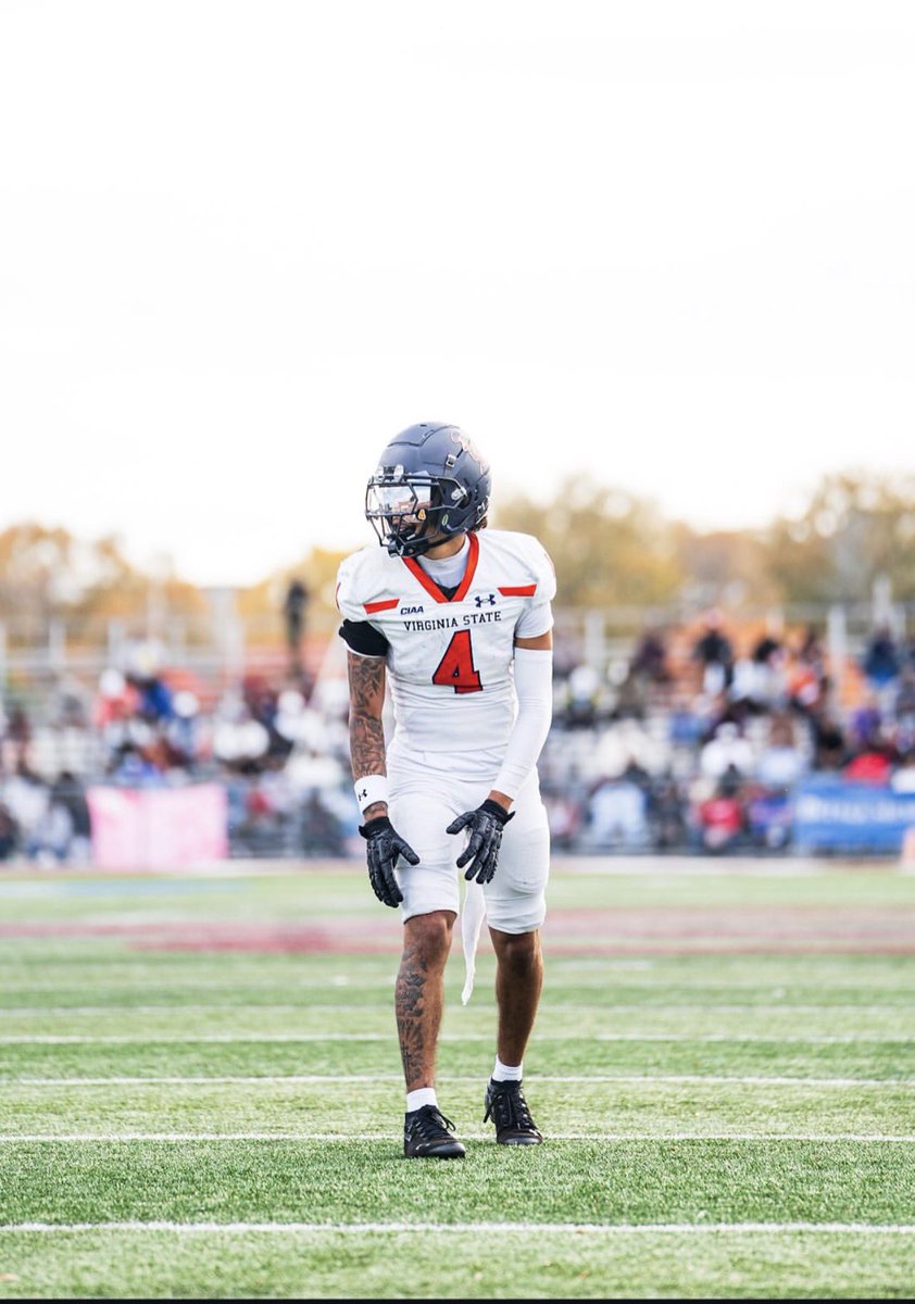 TheAntwanBarnes's tweet image. After a Great Conversation with @jetercoach1 I’m Blessed to receive my 7th Offer and 3rd Division 2 offer from Virginia State! #AGTG #GoTrojans @nshswolverinefb @1coachreal @coachJody12
