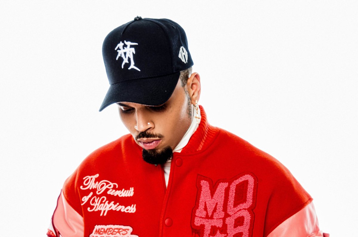 BlockTopickz's tweet photo. Chris Brown’s new RIAA certifications:

5x Platinum:
💿 Run It!

4x Platinum:
💿 Yo (Excuse Me Miss)
💿 Chris Brown (album)

3x Platinum:
💿 Say Goodbye

2x Platinum:
💿 Gimme That

Platinum:
💿 Poppin

Gold: 
📀 Ain’t No Way
📀 Ya Man Ain’t Me https://t.co/FELN36WjHJ