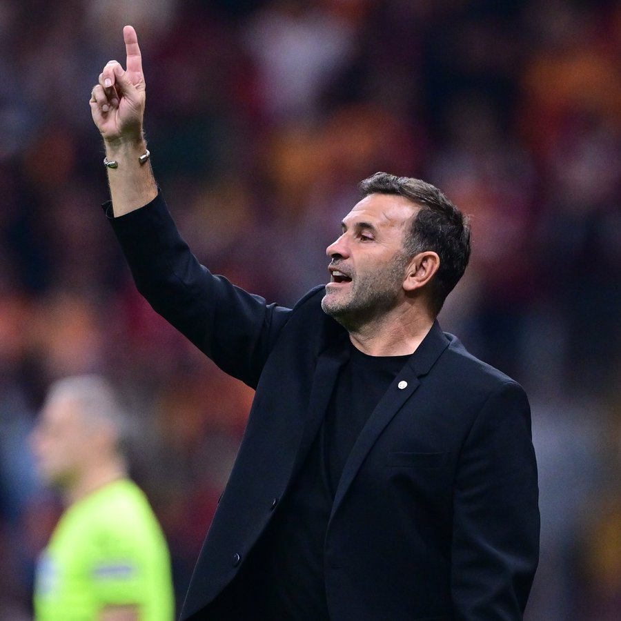 bosunatiklama's tweet image. Okan Buruk: &quot;Bugün yaşananları herkes gördü.

Canımızı zor kurtardık. Kazım&apos;ın gözü kör oluyordu, oyuncularımızın ayakları kırılabilirdi.&quot;