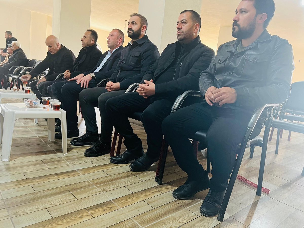 İlçe başkanımız Sn <a href="/BurhanYASAR30/">Burhan YAŞAR</a> ilçe gençlik kolları başkanımız Sn <a href="/srvtkrstakkurt/">Servet Kürşat Akkurt</a> ve ilçe teşkilatımız ile birlikte Öner ailesine taziye ziyaretinde bulunup, merhuma Allah tan rahmet Ailesine başsağlığı dilediler. <a href="/RTErdogan/">Recep Tayyip Erdoğan</a> <a href="/abuyukgumus/">Ahmet Büyükgümüş</a> <a href="/MustafaAlkayis/">Av. Mustafa Alkayış</a> <a href="/byildiz63/">Bahattin Yıldız 🇹🇷🇵🇸</a> <a href="/KayaZeydin/">Av. Zeydin KAYA</a>