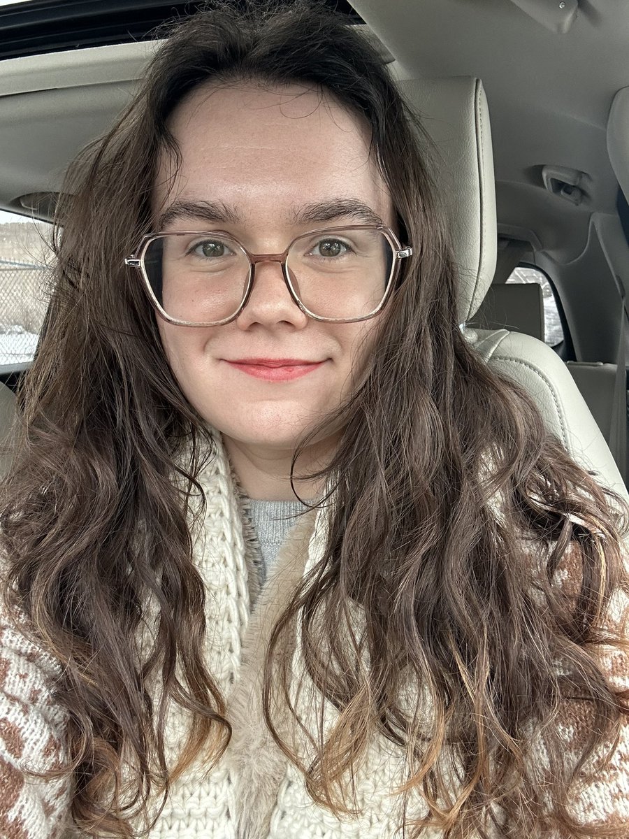 detransaqua's tweet image. I’m so happy I detransitioned and found love and started a family. 🩷