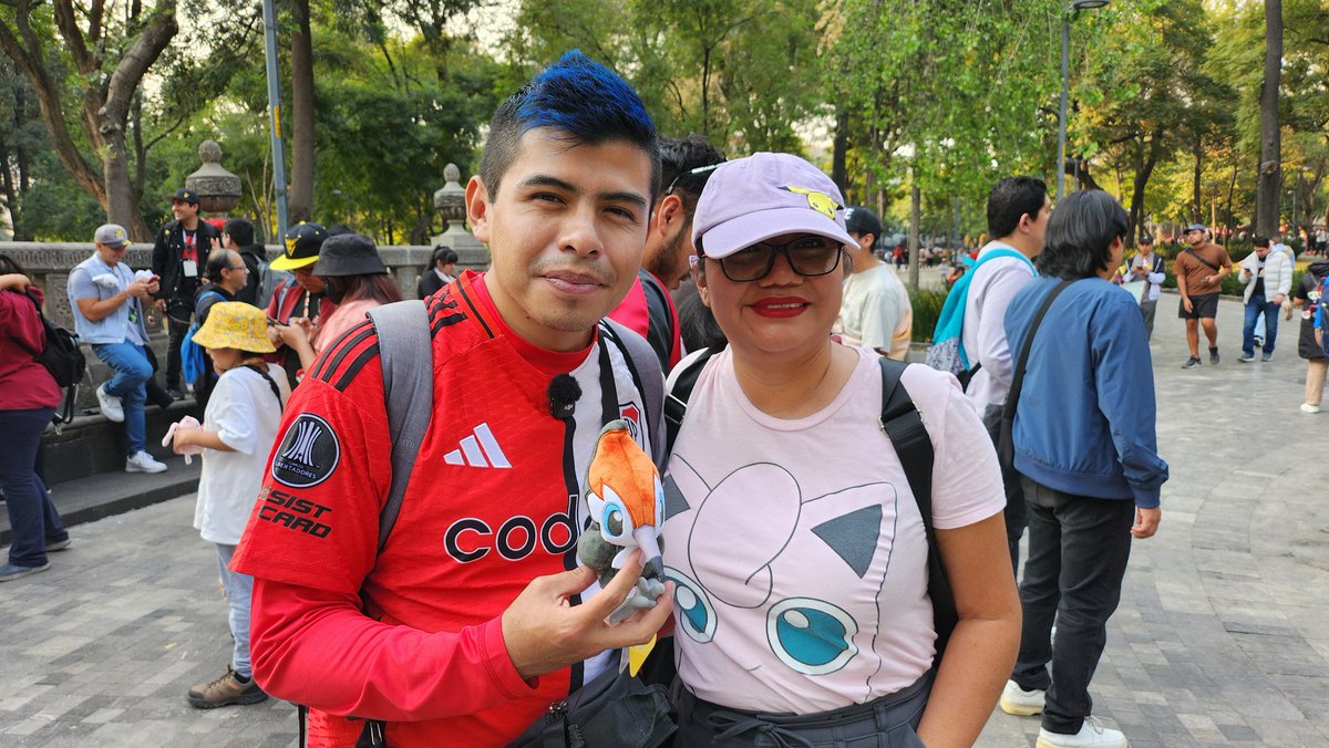 El honor fue todo mío. Lo más bonito de Pokémon GO es conocer amistades nuevas. Y cuando son tan geniales y alegres es cuando cumplimos con nuestro objetivo de construir una Comunidad mejor. Eres a todo dar <a href="/NurseDevoir/">Lula McCartney</a> . Espero hayas tenido un gran CD. 

#PokemonGOCommunityDay