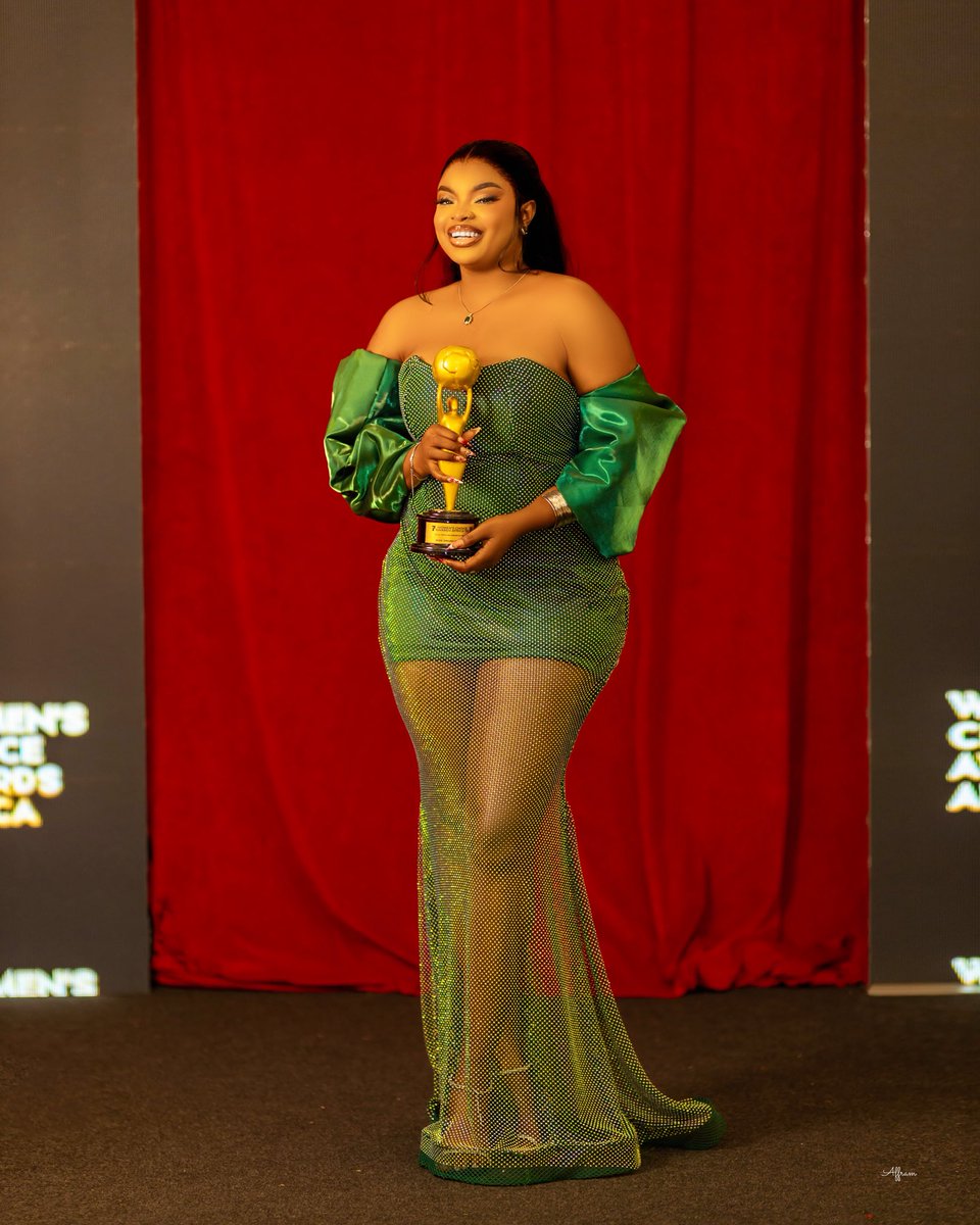 Rosey_ok's tweet image. SOCIAL MEDIA INFLUENCER OF THE YEAR!  
Highest ROK!🤭