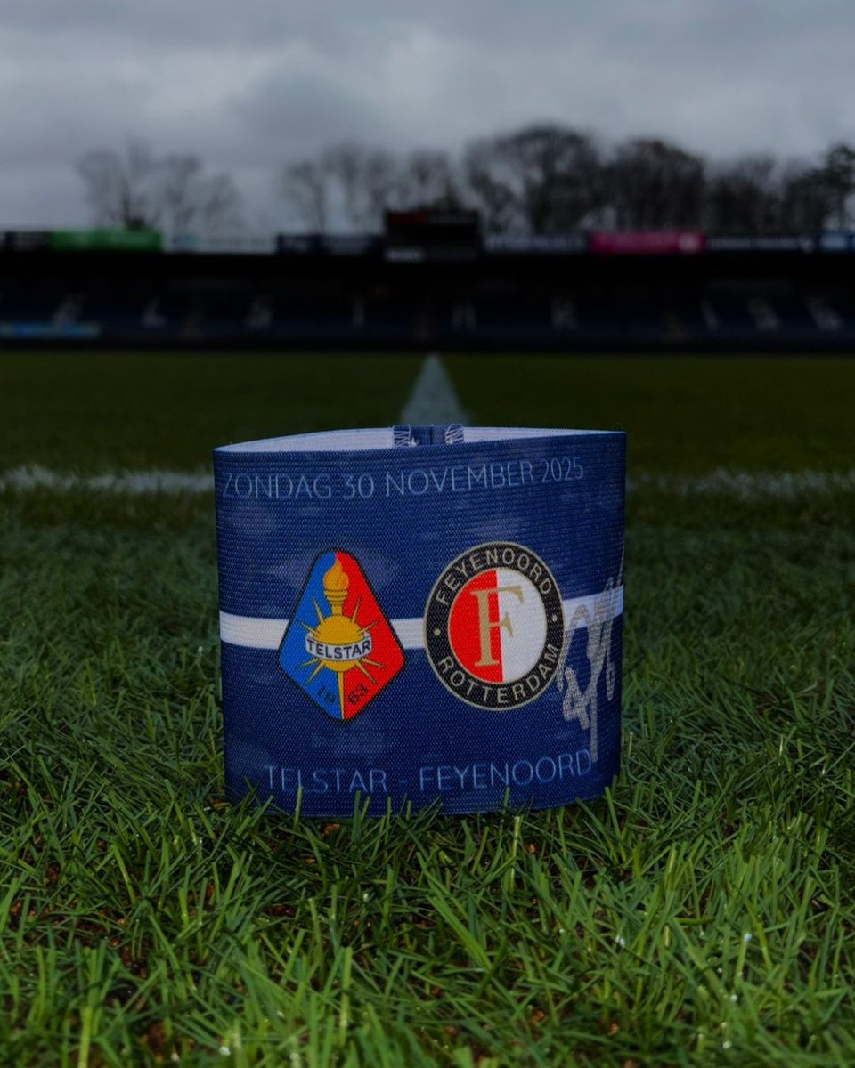 telstar1963nv's tweet image. 𝐃𝐨𝐞 𝐦𝐞𝐞 𝐞𝐧 𝐰𝐢𝐧!
 
Win de door Danny Bakker gesigneerde aanvoerdersband 🔥
🔗 Laat je gegevens achter via de volgende link en maak kans! bit.ly/3KAyglT 

#WitteLeeuwen