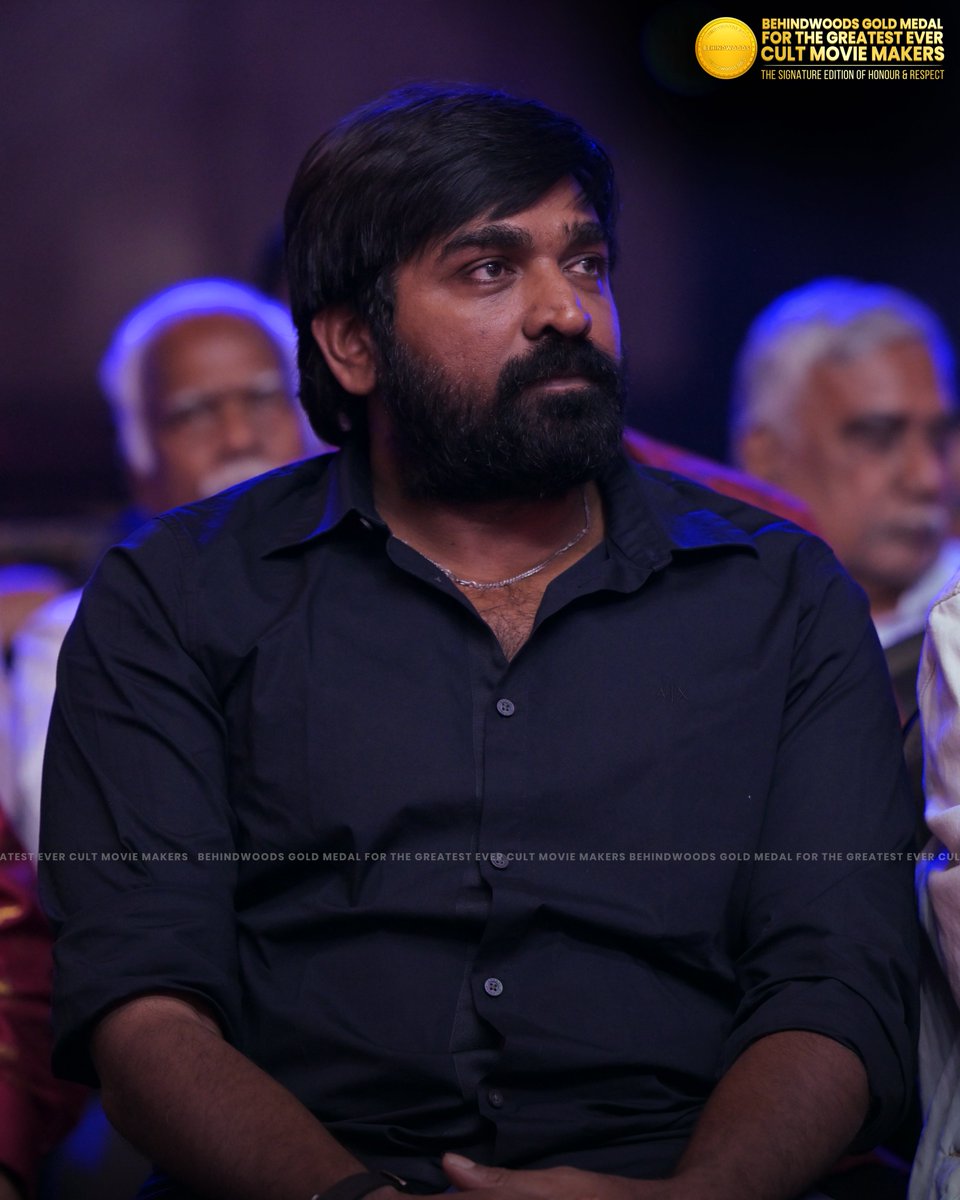 behindwoods's tweet image. The man of a thousand shades — charm, depth, madness, emotion… Vijay Sethupathi transforms every character into magic! 🎭🔥

#VijaySethupathi #MakkalSelvan #Pizza #96  #arasan #train #BehindwoodsGoldMedal #CultMovieMakers