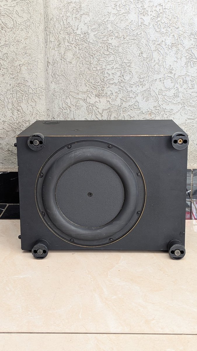 mtronics_'s tweet image. Definitive Technology ProSub 1000 
✅ 10" High-Excursion Driver + 10 Passive Bass Radiator for massive output
✅ 300W Class-D Amplifier
✅ Frequency Response: 20Hz – 150Hz for ultra-deep bass
✅Adjustable Low-Pass Crossover for perfect integration

KSH.35,000