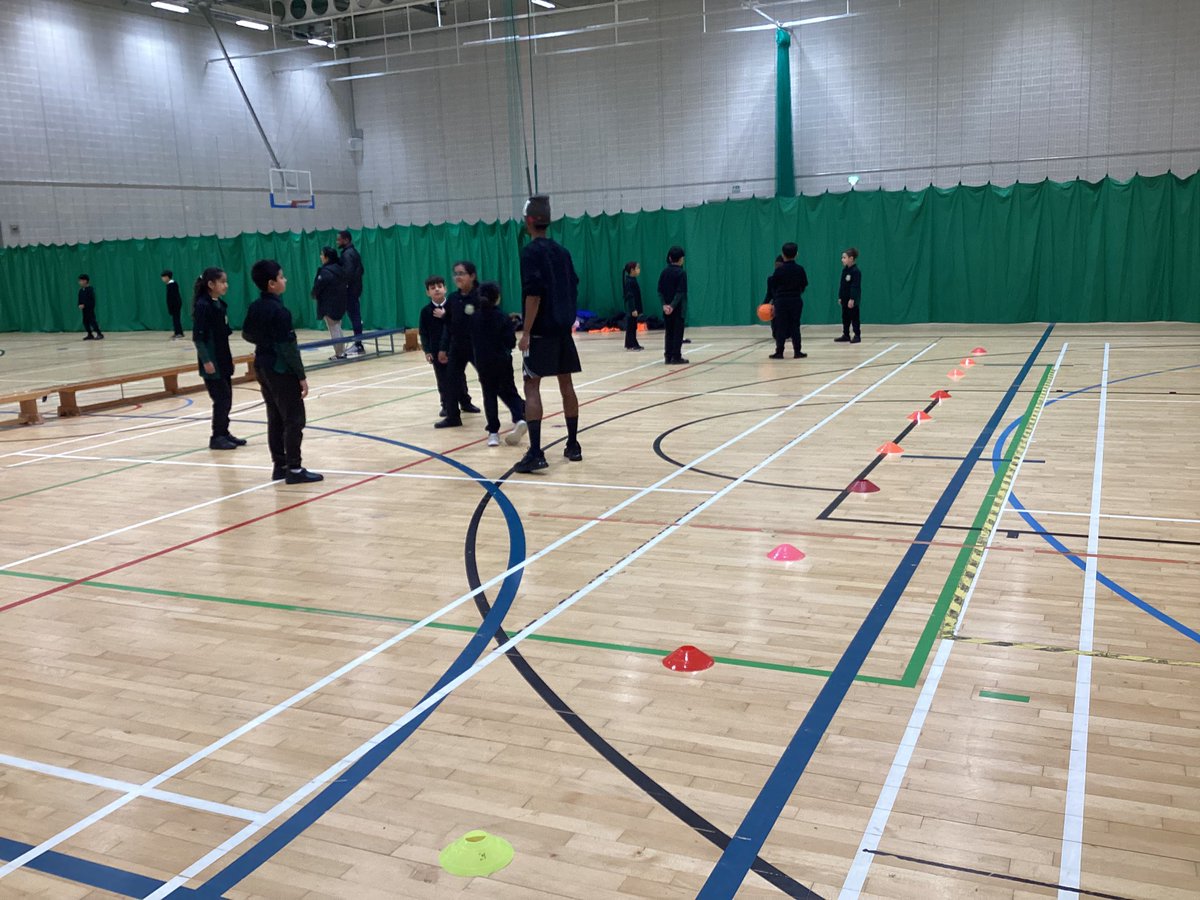 Regents Park Community Primary School 🌱 tweet media