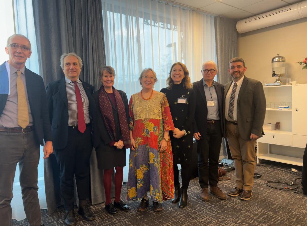 IMHeal_'s tweet image. Today we concluded the ESPEN – Uppsala “Nutritional Care in CKD” symposium with great participation.
Looking forward to meeting the nutrition volunteers again in future sessions. ✨
#ESPEN #EuGMS #IMHeal #CKD #itf #akademikgeriatriderneği #kepan
