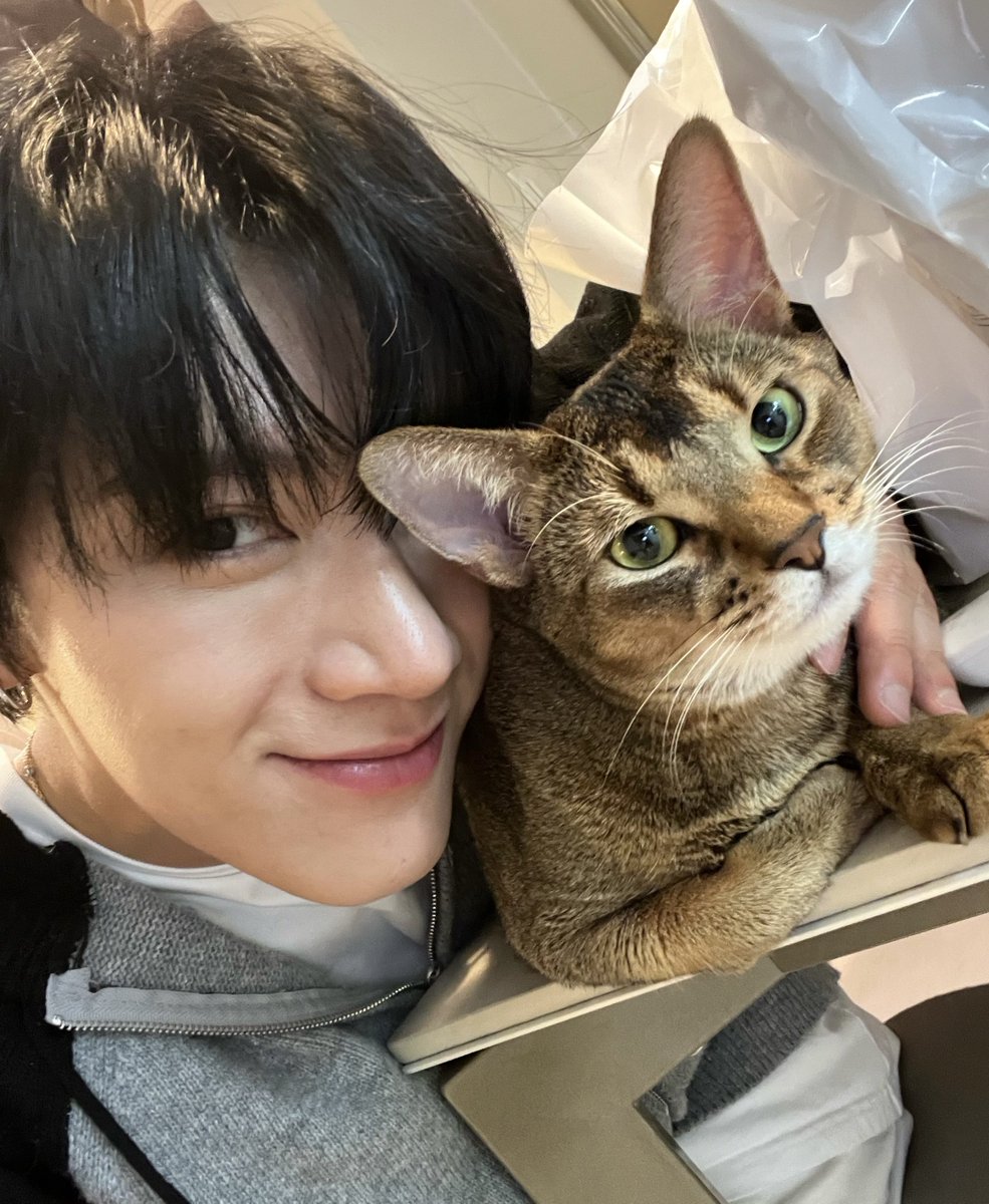 PPTT_1001's tweet image. Leon = Unconditional Love รักที่ไม่มีเงื่อนไขของปะป๊าเตนล์ 🫶🏻🐱