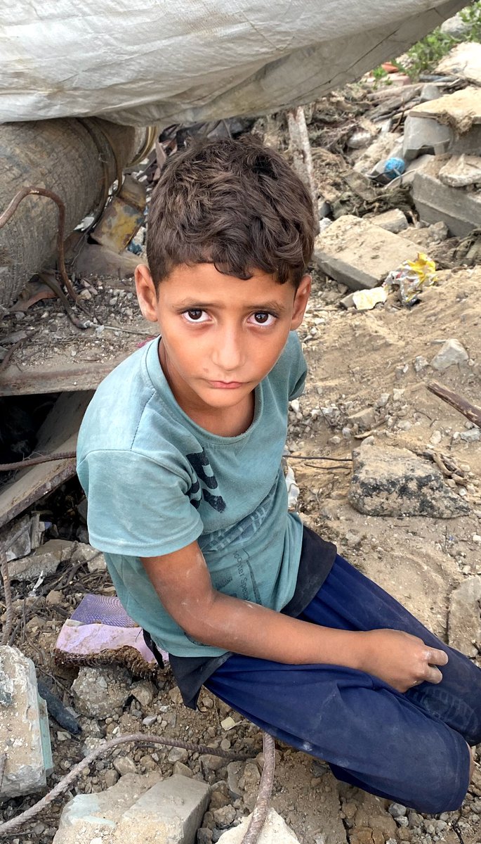 2save_bahaa2's tweet image. I am not a terrorist.

Please leave a dot. It&apos;s just a dot.

chuffed.org/project/145812…