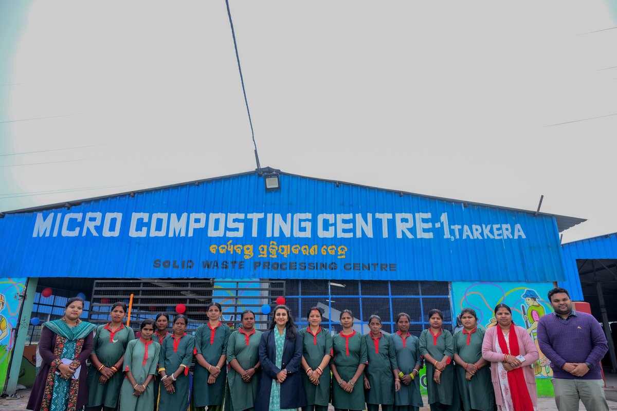 RourkelaMC's tweet image. ଦୁଇଟି ଅଣୁ ଖତ କେନ୍ଦ୍ର ଓ ଗୋଟିଏ ବସ୍ତୁ ପୁନଃଲାଭ କେନ୍ଦ୍ର ରହିଥିବା ଏହି ବର୍ଜ୍ୟବସ୍ତୁ ପ୍ରକ୍ରିୟାକରଣ କେନ୍ଦ୍ରରେ ଅତ୍ୟାଧୁନିକ ମେସିନ୍ ସାହାଯ୍ୟରେ ପ୍ରକ୍ରିୟାକରଣ କାର୍ଯ୍ୟ କରାଯିବ। ଏଠାରୁ ବାହାରୁଥିବା ଅଣ-ପୁନଃଚକ୍ରଣୀୟ ବର୍ଜ୍ୟବସ୍ତୁ ଡାଲମିଆକୁ ହସ୍ତାନ୍ତର କରାଯିବ। (୨)
#Waste #rmc #WasteProcessing