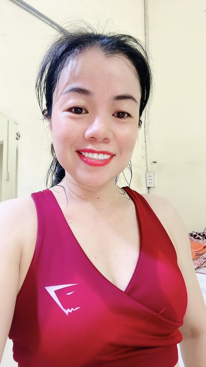 Phụ nữ dâm là để địt tweet media