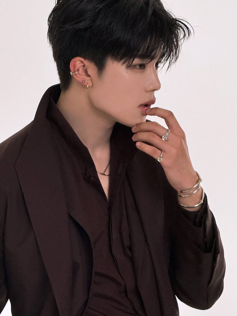 パクゴヌク 박건욱　3点まとめ売り パクゴヌク 박건욱 3点まとめ売り 【公式通販】