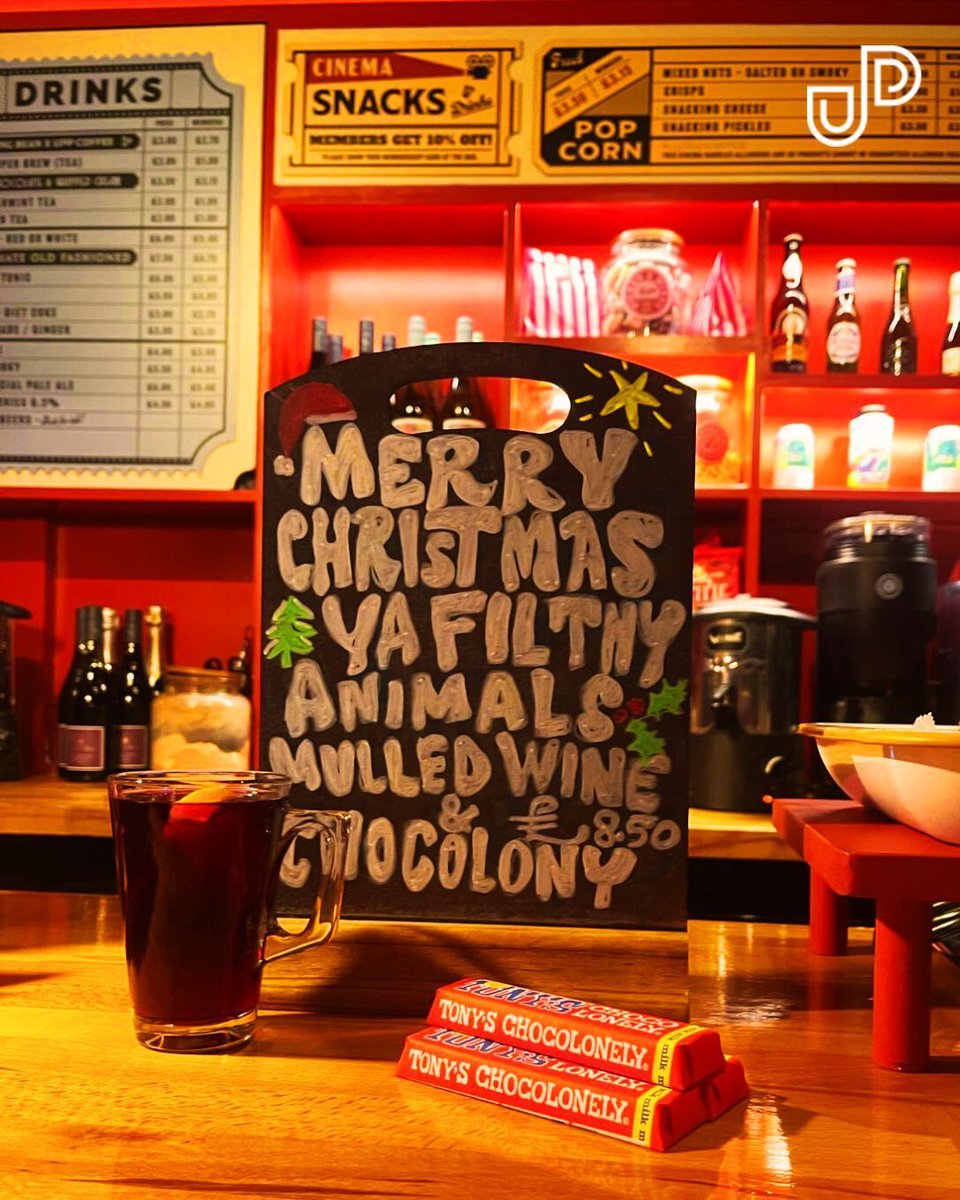 Ultimate Pic Palace tweet media