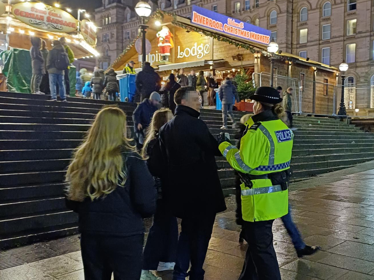 MerseyPolice's tweet image. If you were enjoying the festive atmosphere in the city at the weekend, you may have noticed #ProjectServator deployments at various locations including the Christmas Market at @SGHLpool or Winter Festival at the #PierHead.

If you see a deployment, don&apos;t worry – we have been…