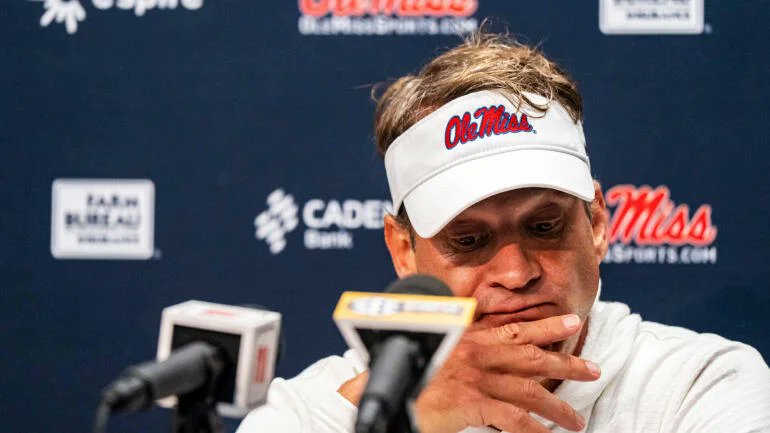 JTalty's tweet image. A wild scene at the Oxford airport Sunday capped the finality of what has been a crazy few weeks of will Lane Kiffin stay or go drama.

After talking to a wide variety of sources, here&apos;s what went into Kiffin&apos;s decision to leave for LSU: 

cbssports.com/college-footba…