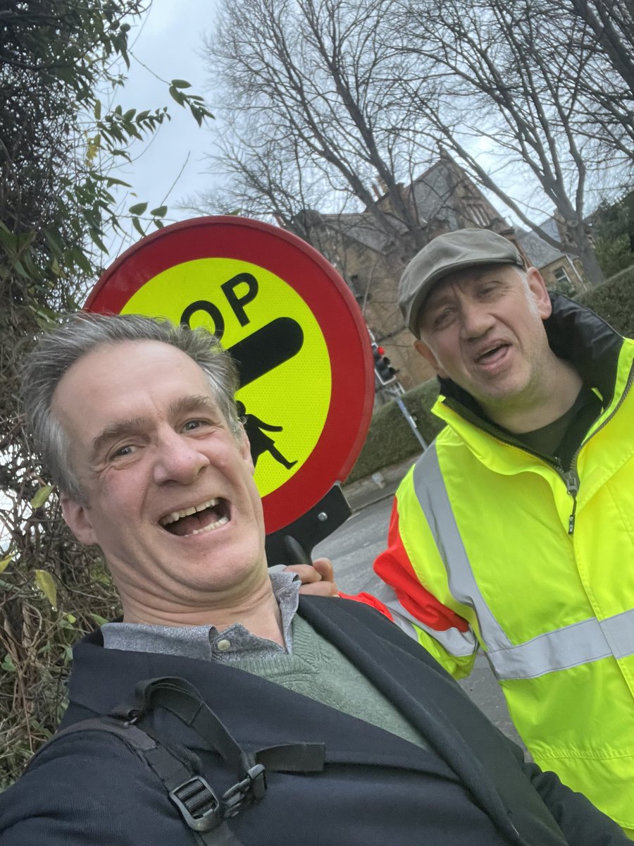 Delighted to welcome our new Crossing Guide to help near Craiglockhart Primary.

Davy responded to a plea in my recent Newsletter after several years’ hiatus &amp; now 1 week in - Thank you Davy!

<a href="/CPACC_tweets/">Craiglockhart Primary Parent & Carer Council CPaCC</a> 
<a href="/craiglockhartCC/">Craiglockhart CC</a> 
<a href="/EdinburghTories/">Edinburgh Conservatives</a> 
<a href="/ScotTories/">Scottish Conservatives</a>