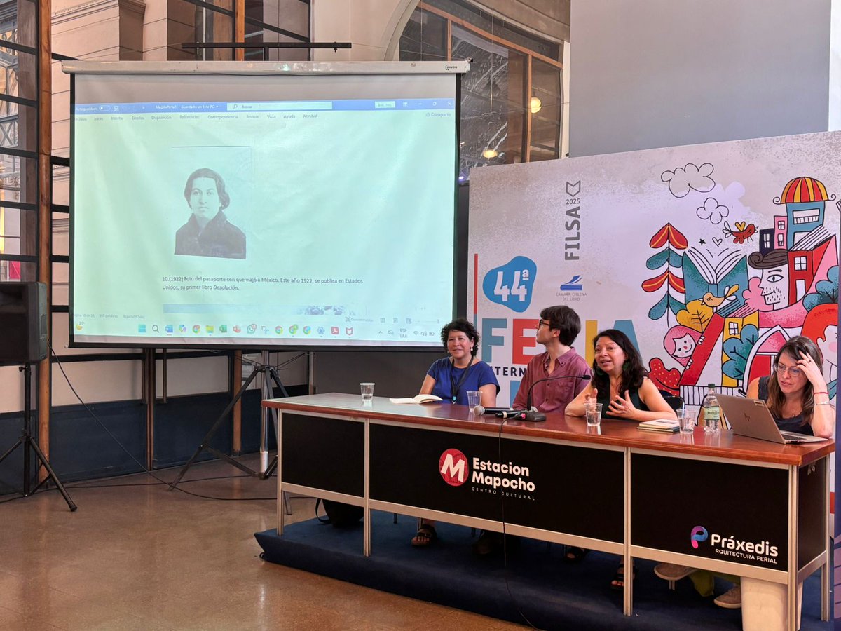 BNChile's tweet photo. #FILSA conversatorio sobre Mapocho, revista de humanidades de la BN y a un n° especial por los 80 años del Nobel de Mistral. Participaron Sebastián Cottenie, académico; Martina Bortignon, doctora en Literatura; Magda Sepúlveda, Académica y Soledad Abarca, Directora de la BN. https://t.co/KuG5ALYUDK