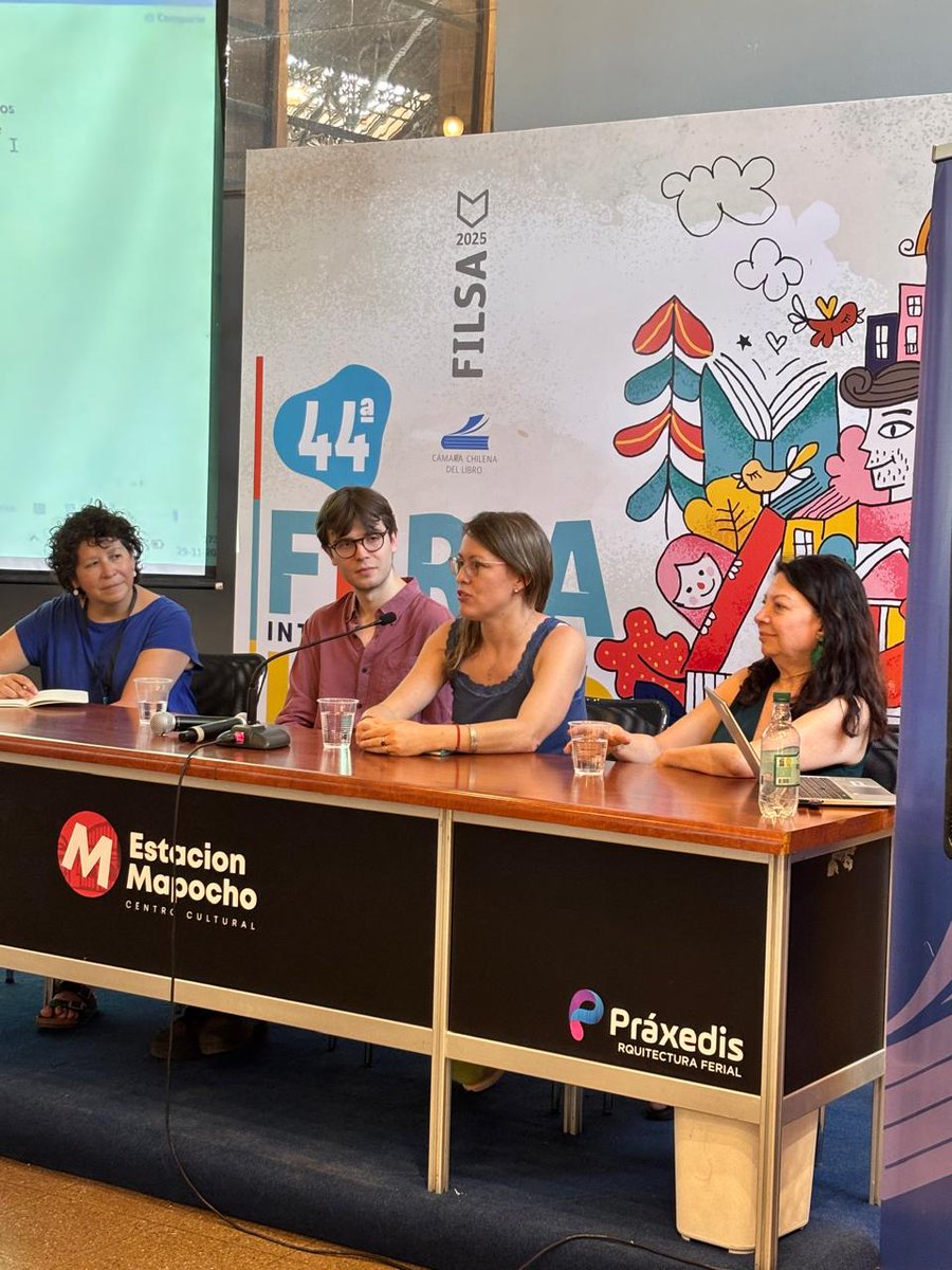 BNChile's tweet photo. #FILSA conversatorio sobre Mapocho, revista de humanidades de la BN y a un n° especial por los 80 años del Nobel de Mistral. Participaron Sebastián Cottenie, académico; Martina Bortignon, doctora en Literatura; Magda Sepúlveda, Académica y Soledad Abarca, Directora de la BN. https://t.co/KuG5ALYUDK