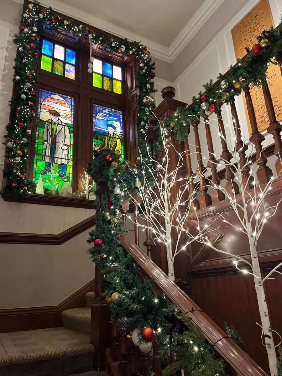 RBGS_TheOldest's tweet photo. Christmas at The Burgess has arrived. Today was our first festive lunch and we can’t wait to welcome Members &amp; Guests throughout December. https://t.co/mqqITvbcxv