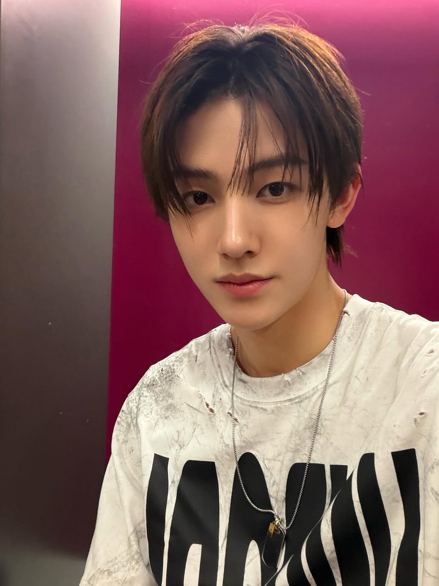 seonghyeon feed tweet media