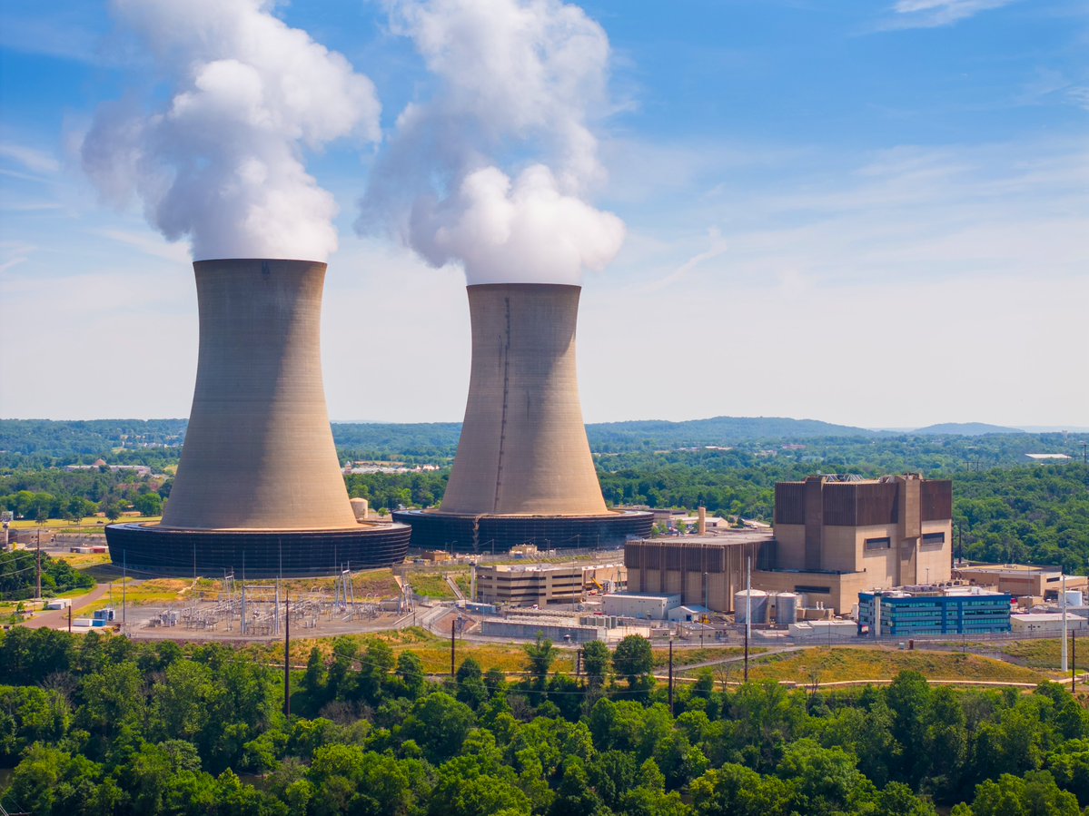 MCpublicsafety's tweet image. HAPPENING SOON: At 2pm, @ConstellationEG will test sirens around Limerick Clean Energy Center (Limerick Gen. Station). There is no emergency/cause for concern. In a real emergency, sirens are not a signal to evacuate, but a warning to tune to an Emergency Alert TV/radio station.