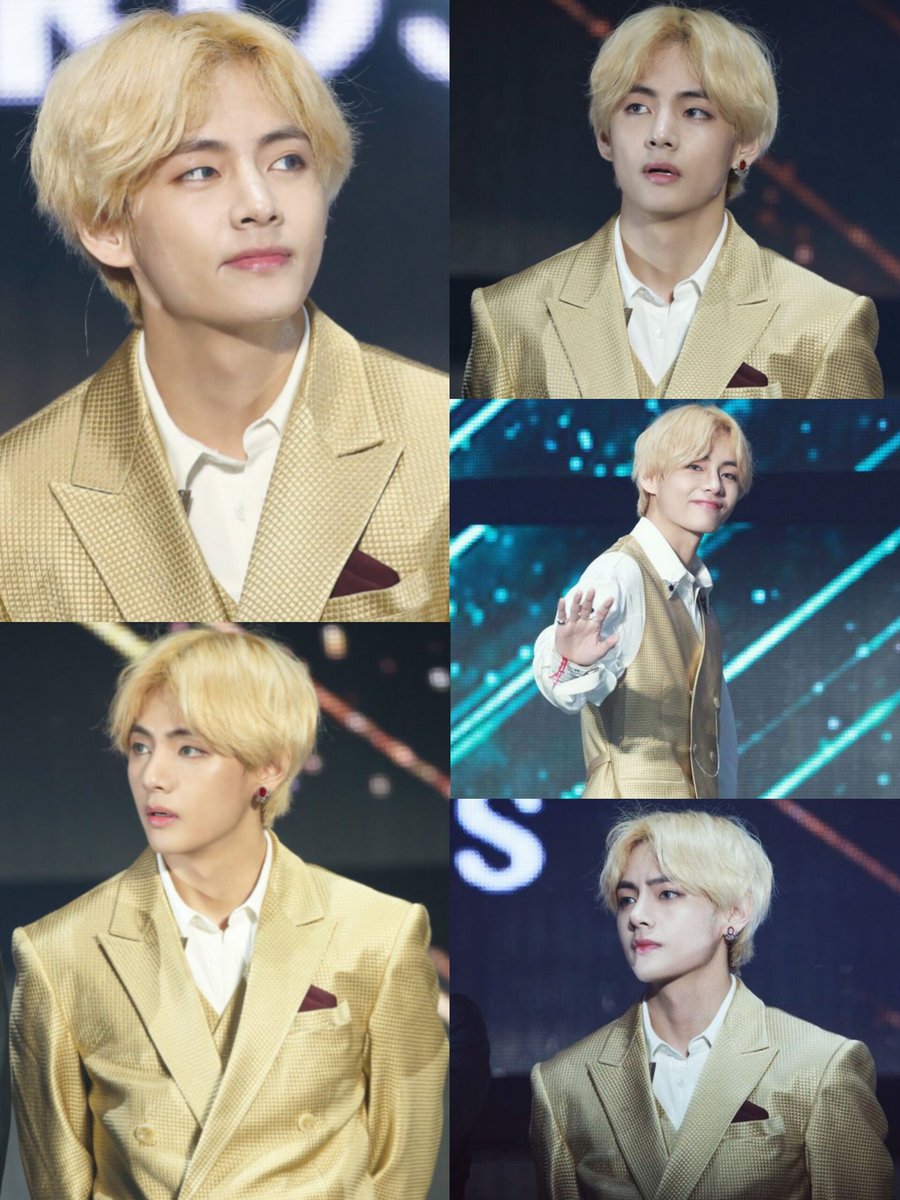 taesmug's tweet image. 181128 Kim Taehyung was straight out of a Disney movie so so princely