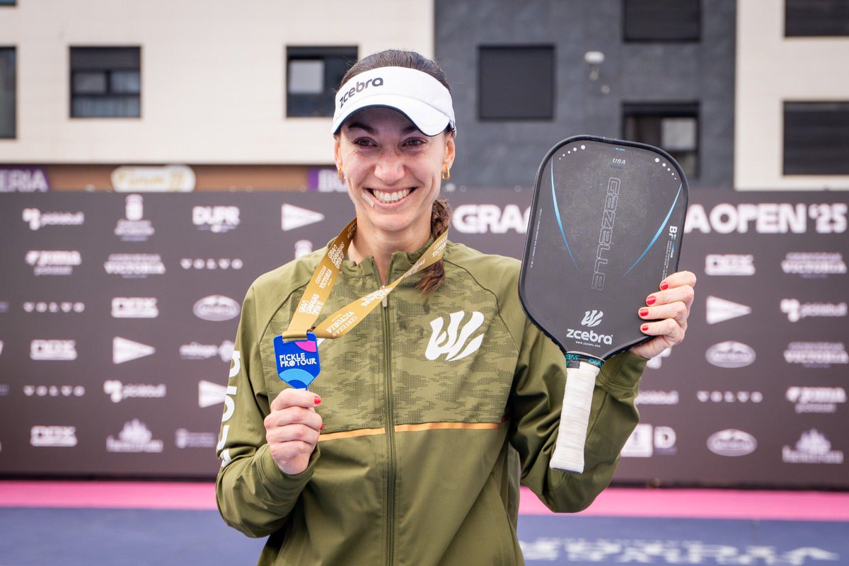 Canarias desvela a los últimos ganadores de la temporada en el Pickle Pro Tour 🇮🇨✨

Sabrina Méndez cierra el año con un triplete de oros, Ignasi de Rueda domina el individual masculino… y mucho más 👇

📲 rfet.es/es/noticia/el-…

📸 Pickle Pro Tour