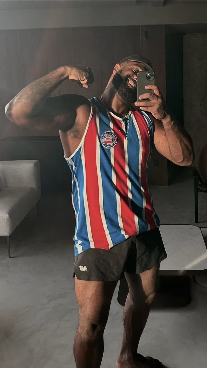 ⋆˚࿔𓋹 — 𝕮𝖔𝖑𝖔𝖘𝖘𝖔! tweet media