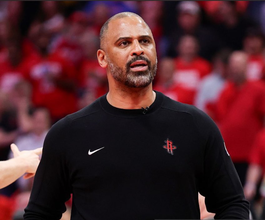 BradeauxNBA's tweet image. Fun fact: This Rockets team currently has a +199 point differential. They’re winning by 11.7 PPG…

That’s their highest point differential in franchise history through 17 games.

13-4 Record:
♦️6 wins by 20+
♦️3 wins by 10-19
♦️4 Wins by 1-9
♦️3 Losses by 1-5
♦️1 Loss by 11