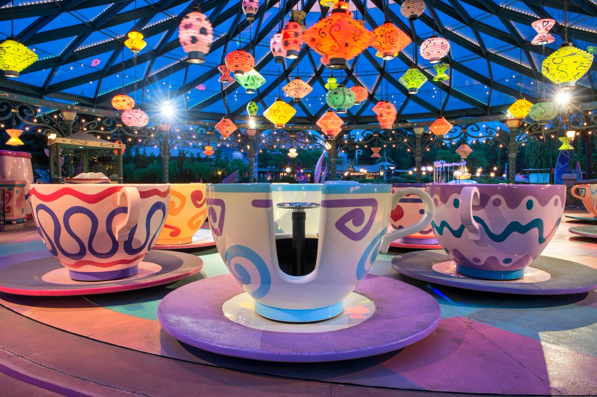 On the Mad Hatter's Tea Cups, do you spin at full speed or sit back and enjoy a leisurely swirl? 🥴