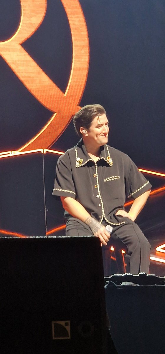 My comfort zone ♥️ <a href="/HeffronDrive/">Kendall Schmidt</a> <a href="/1LoganHenderson/">L̶O̶G̶A̶N̶</a> #Madrid <a href="/bigtimerush/">Big Time Rush</a>