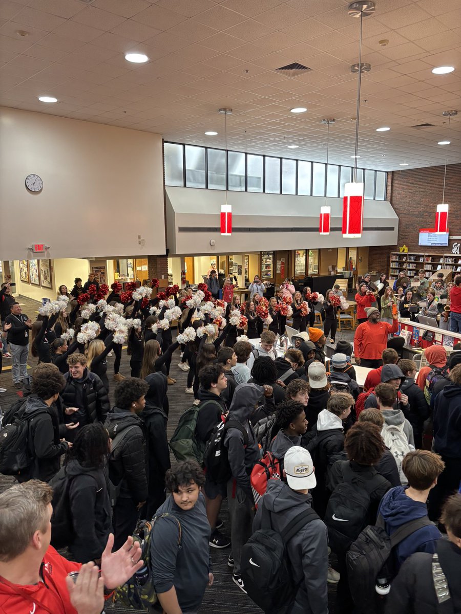 KHS Pioneers tweet media