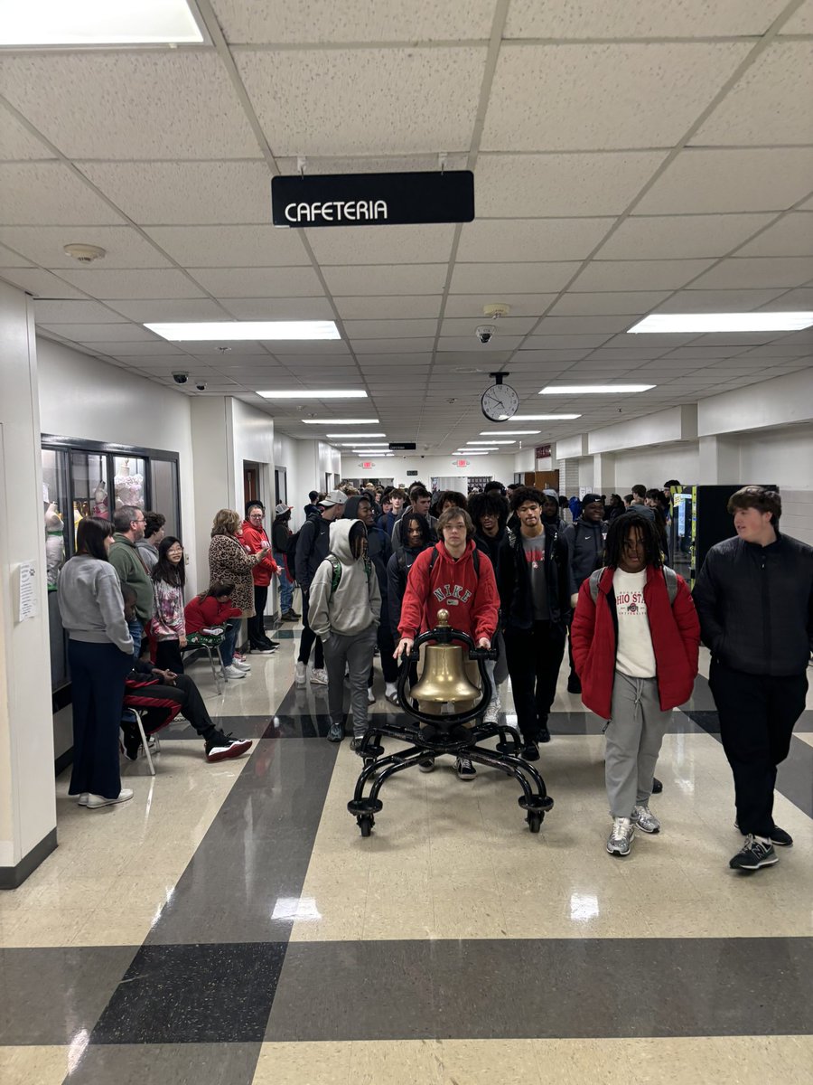 KHS Pioneers tweet media