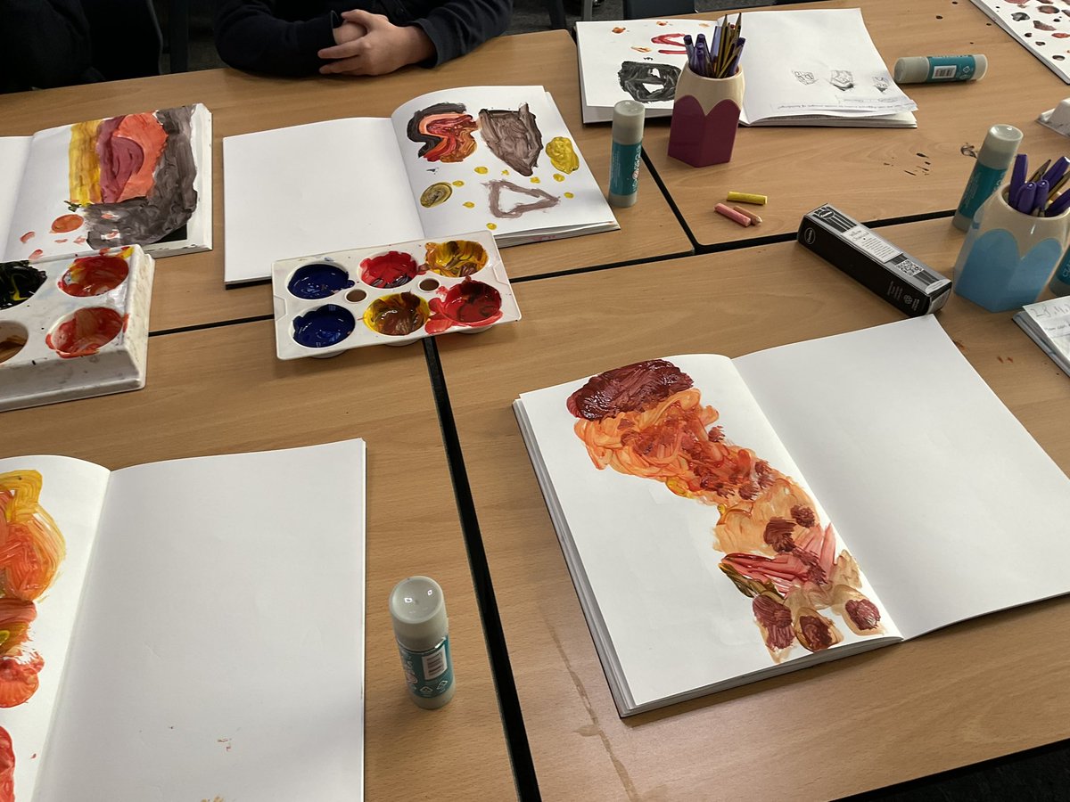 Mrs Sabin tweet media