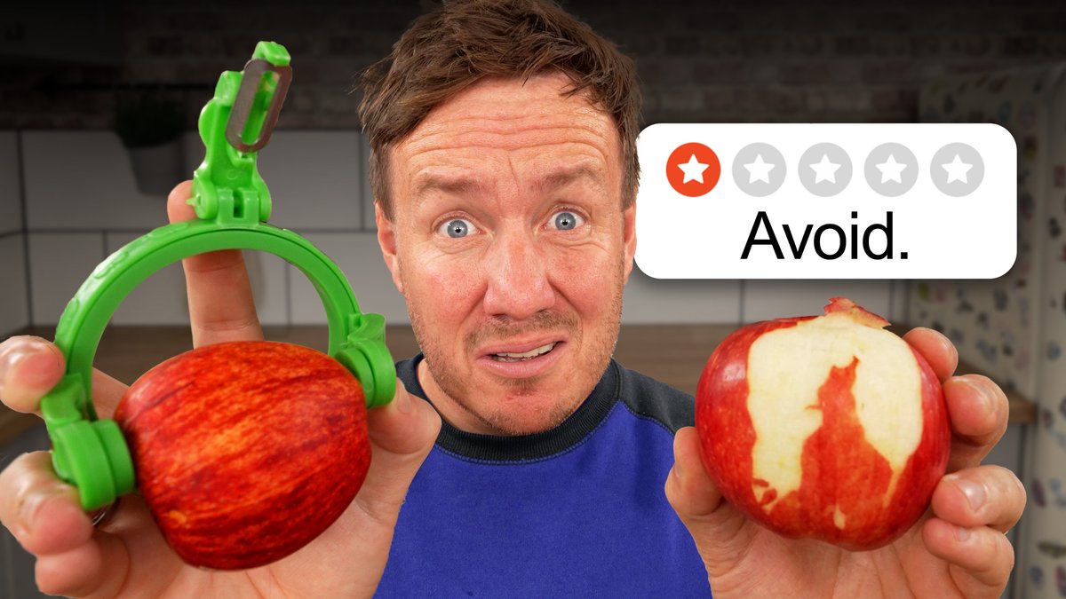 MrBarryLewis's tweet image. Just tested 5 kitchen gadgets... and one nearly took my finger with it!  From a barbaric apple peeler to a fun bubblegum dispenser. Which one's worth it? Watch now: youtube.com/watch?v=HJ-cbp… #KitchenGadgets #GadgetReview