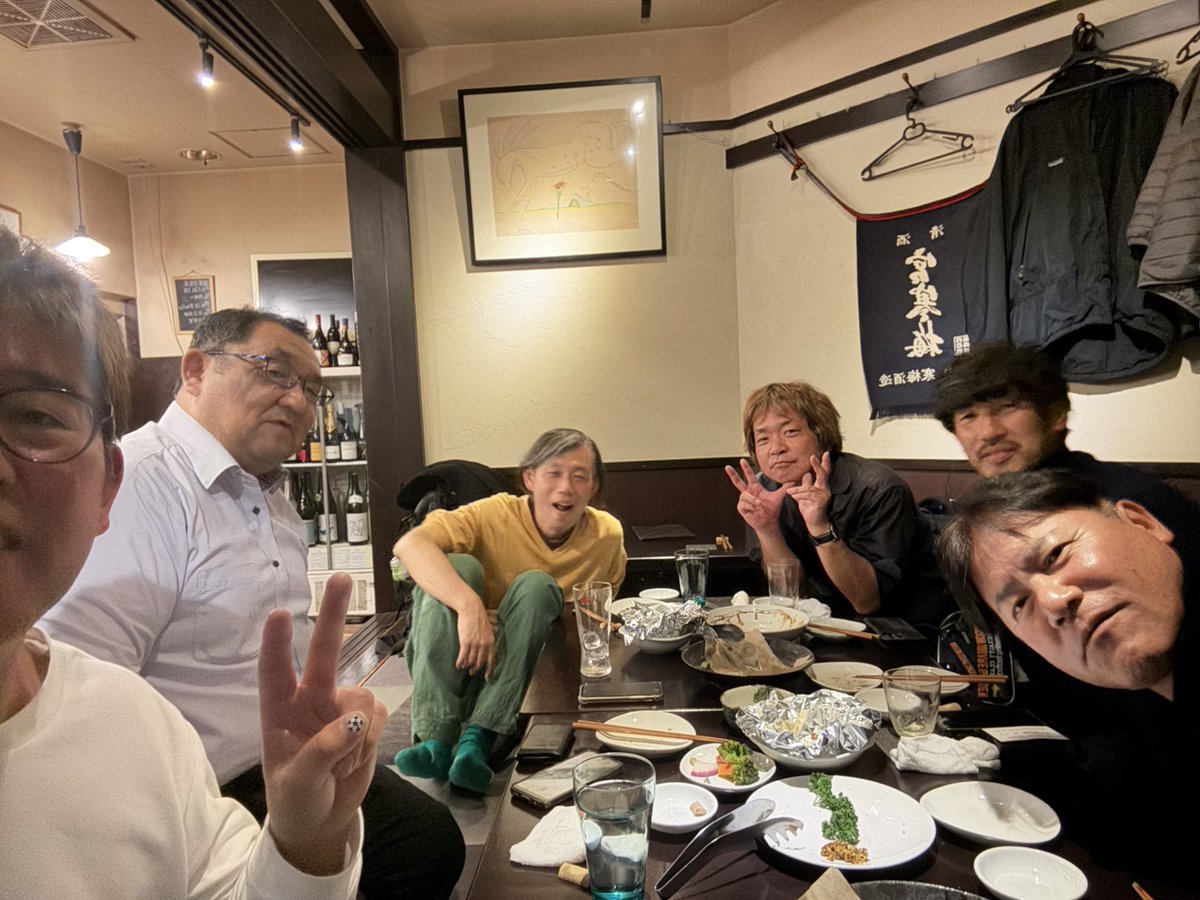 夜には「濃いめ」の飲み会にお誘いいただきました(笑)
やっぱりテグさんの話は何度聞いても面白い😆