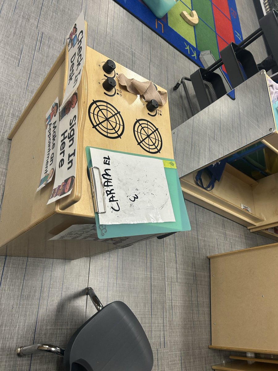 Memorial Elementary tweet media