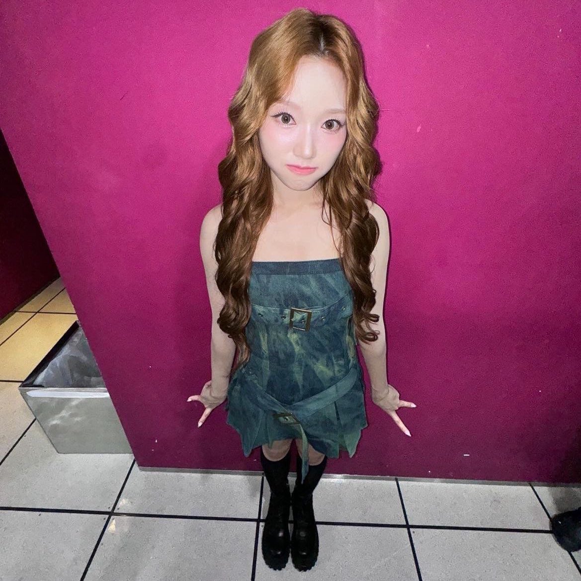 looblebase's tweet image. Gowon mentions on Fromm she will work hard to debut next year!