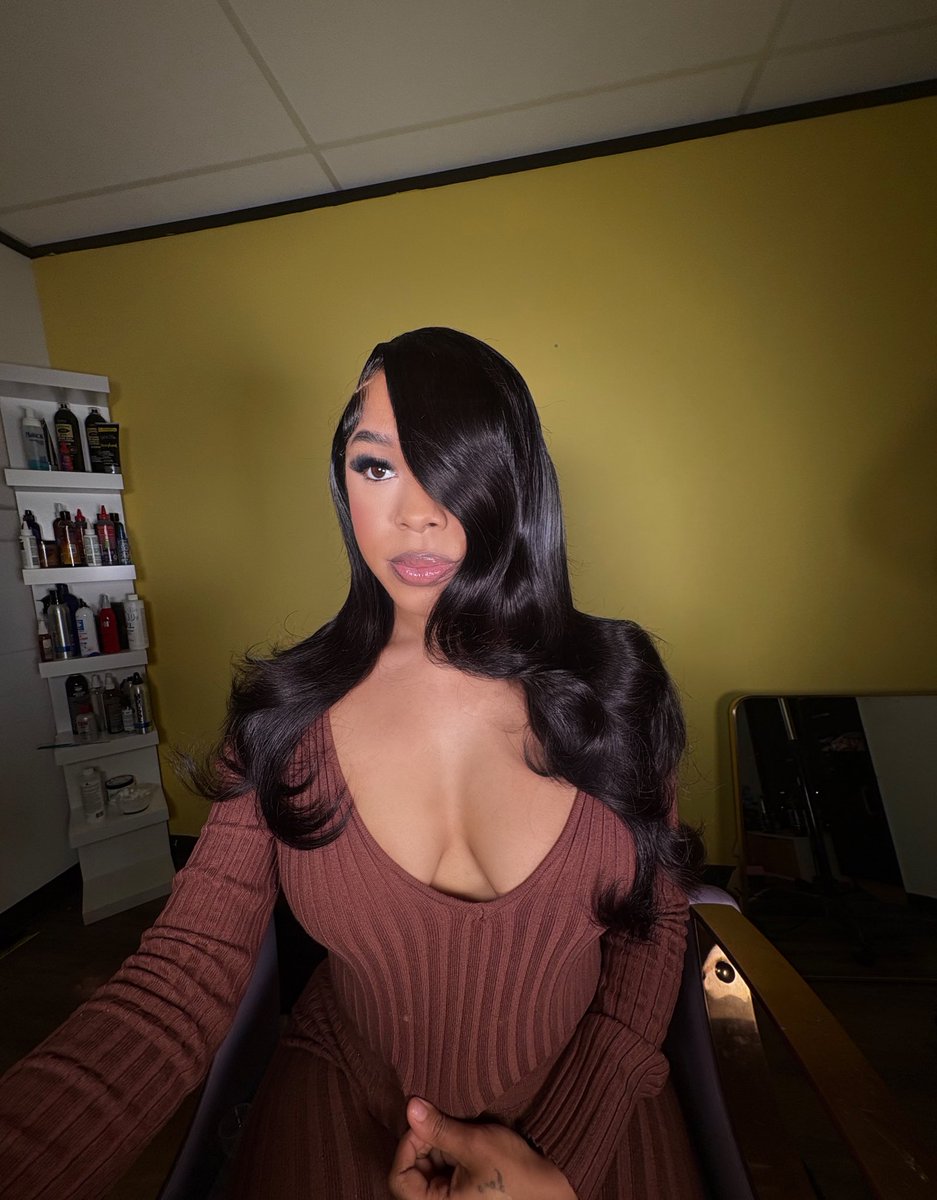 Seen less but serving more. 🫦🖤