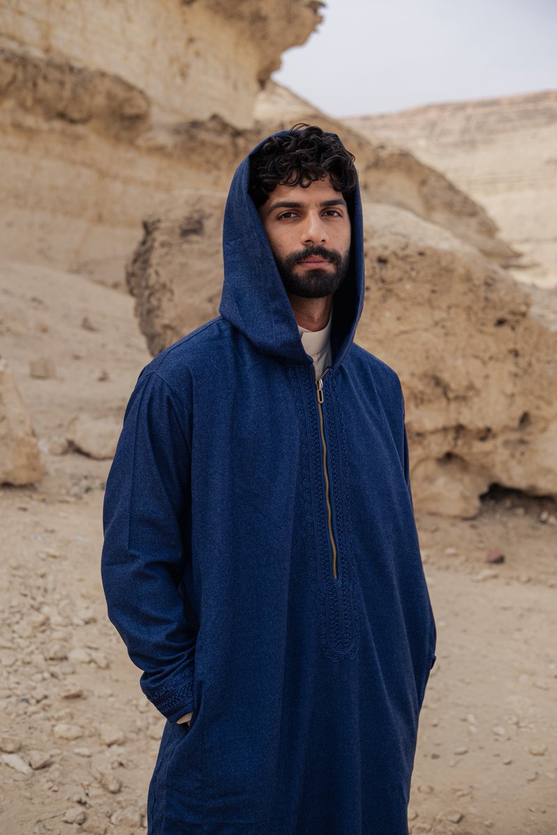 stabraqts's tweet image. Winter is here, so we crafted our Wool Thawb from heavy, high-quality fabrics to shield you from the cold, and detailed it with embroidery that speaks of authenticity.