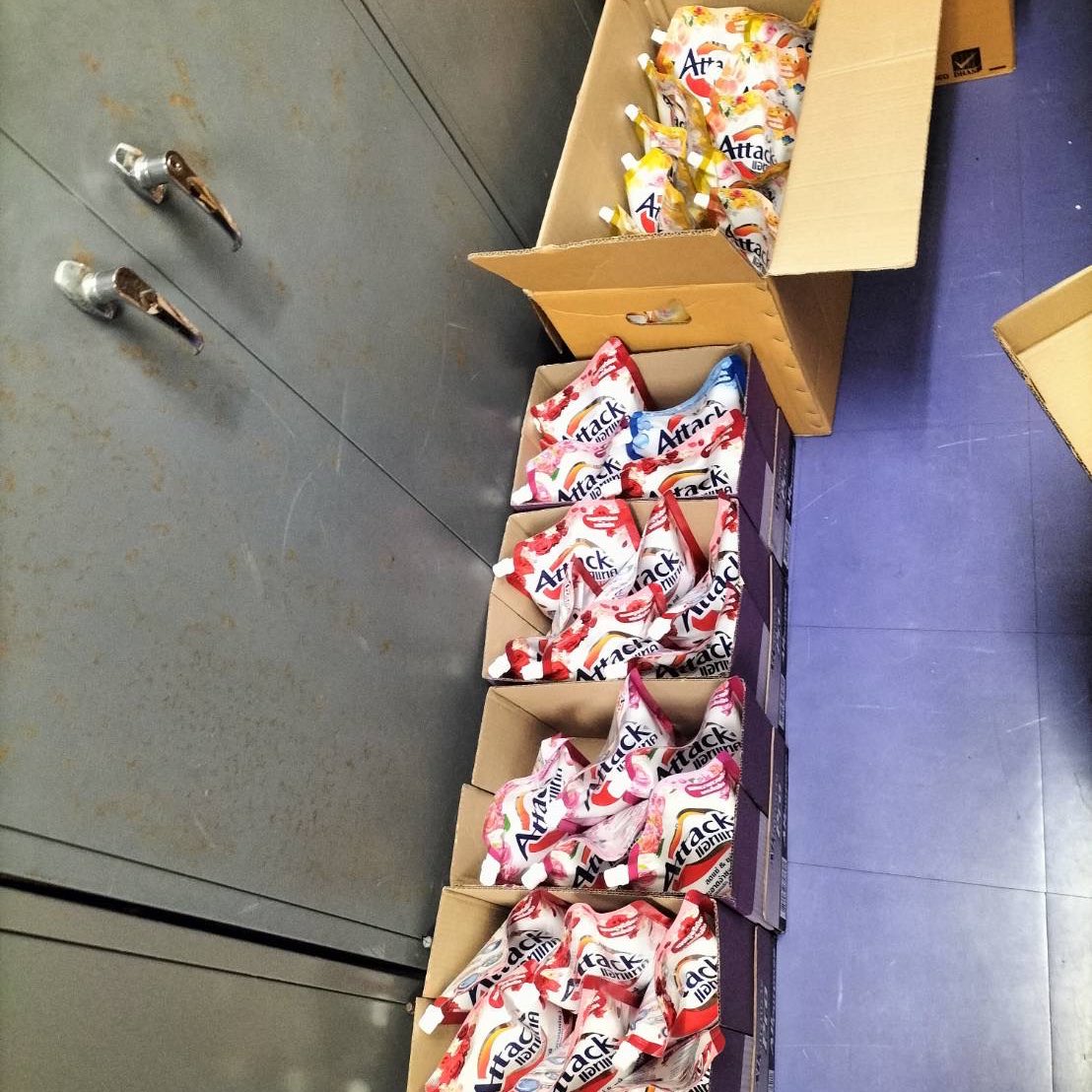 ของมาส่งรอบสุดท้าย พี่แอทแทคน้องโฟ้ดรับรักหน่อยน้า ใช้แอทแทคซักผ้าทุกวันไปเลยตลอดปี😂

#แอทแทคxโฟร์ท 
#ShineBrightlikeaJewelryxFourth
#Fourthnattawat #โฟร์ทณัฐวรรธน์