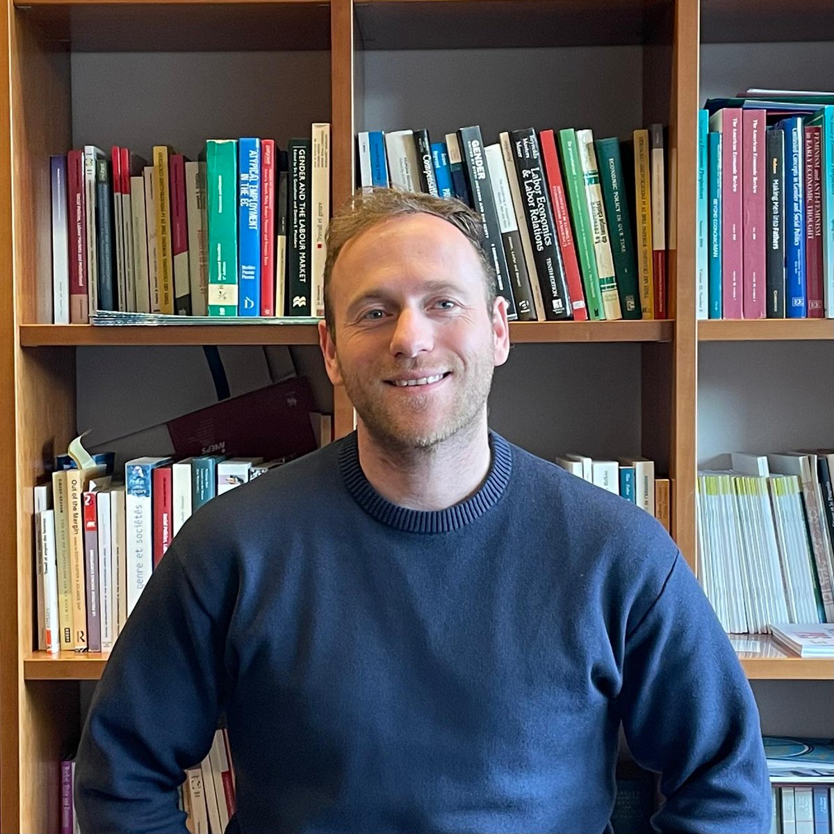 Dulbea_Ulb's tweet photo. Welcome to Mike Mettlen! 🎉

With a background in Political Science and European Studies (ULB), specialising in public finance, Mike joins DULBEA as an associate researcher on a project about the German-speaking Community.

Great to have him on board!

#DULBEA #Research #ULB https://t.co/JT55Sqtzmb