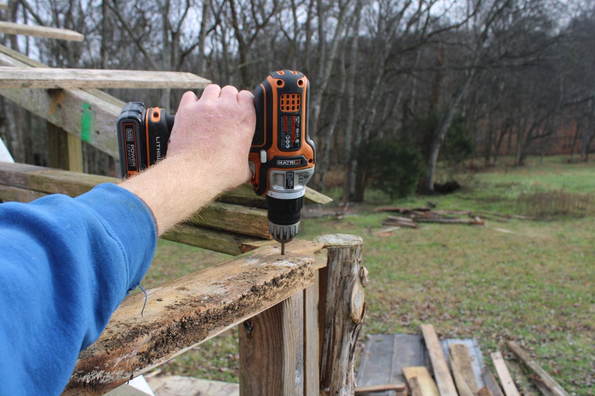 docsanderson's tweet image. #Scientists #Carpenter #RestorationProject #WildFireProtocol #Wolves @HeartsofHeroes_
@danpeckwx @Nature @Ginger_Zee Mags G, Got the Termite Damage Removed Roof Stable On Jacks REALLY Cold Beautifuls hands ACHE. but feels GREAT to get ths far. back to box to warm up Mwah DEEP Lee